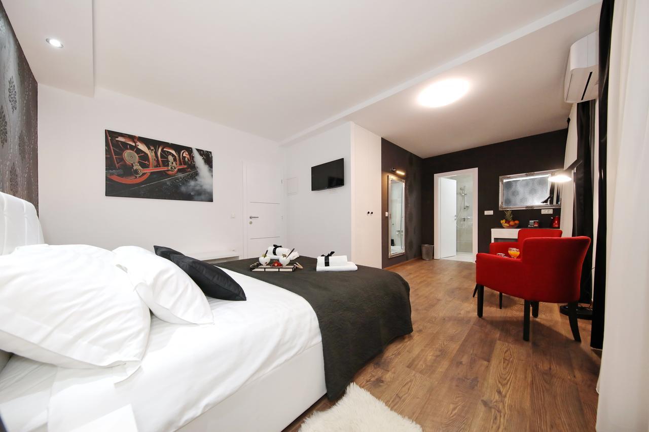 Zadar Luxury Rooms ภายนอก รูปภาพ