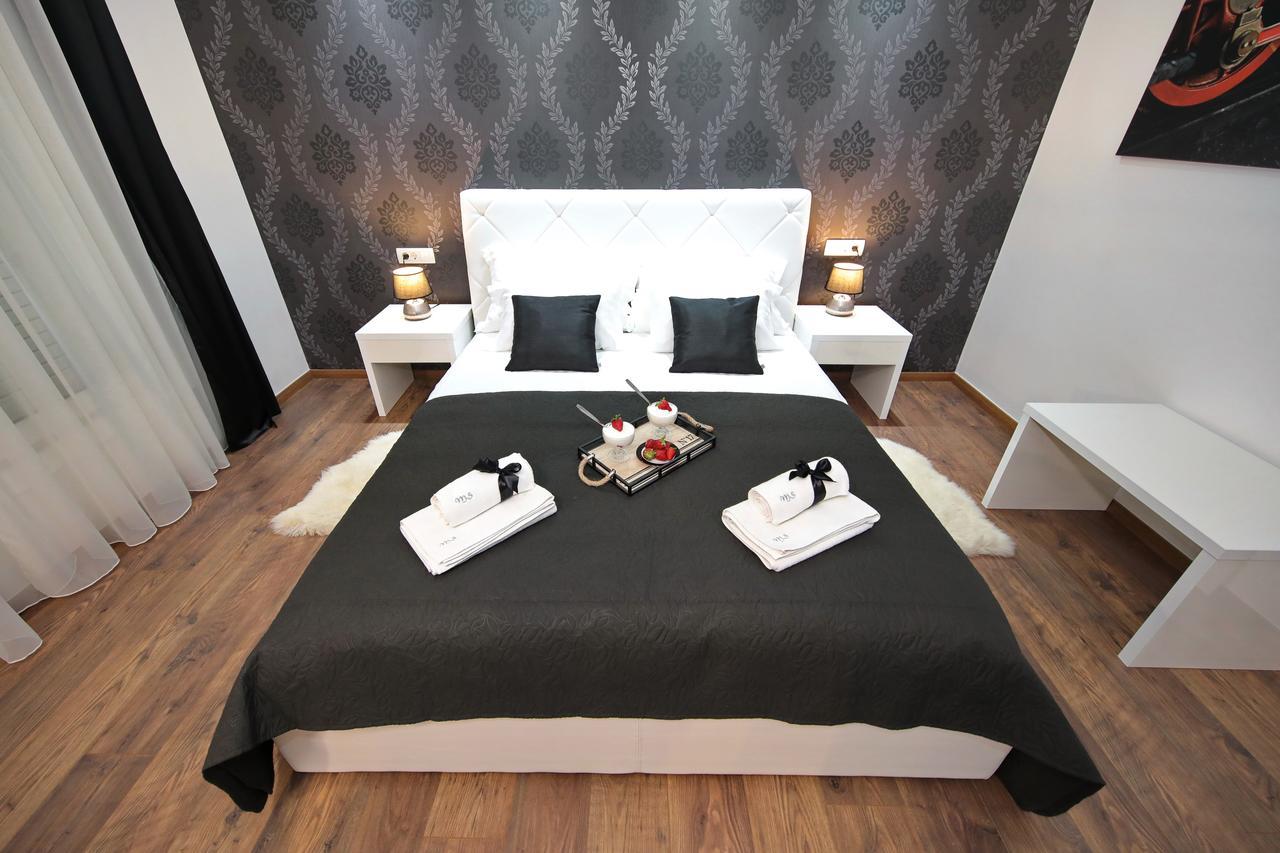 Zadar Luxury Rooms ภายนอก รูปภาพ